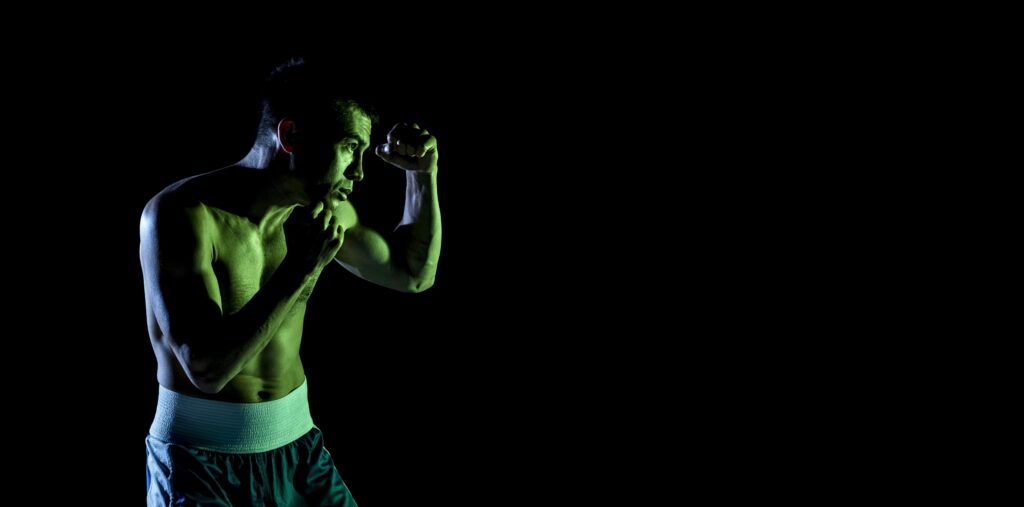 Fotografía deportiva; toma de un luchador con luces led