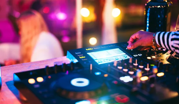Foto del equipo de la renta de audio para bautizo de ARLEX